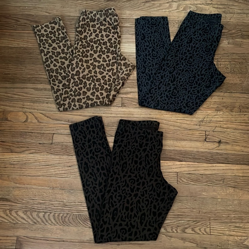 Women’s Bundle of 3 Old Navy Leopard/Animal Print Leggings